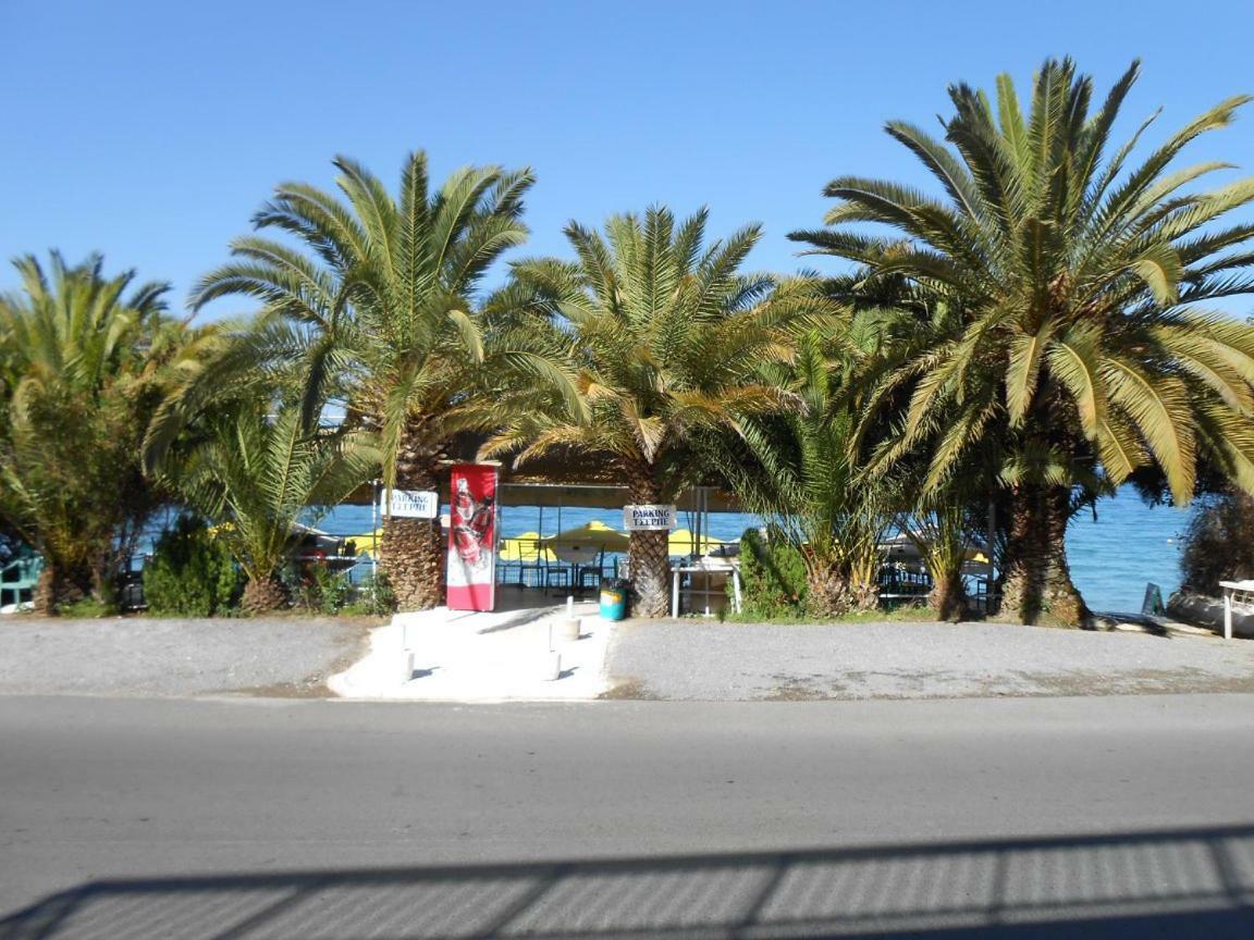 Horizon Aktaion Aparthotel Kalamata Exterior photo